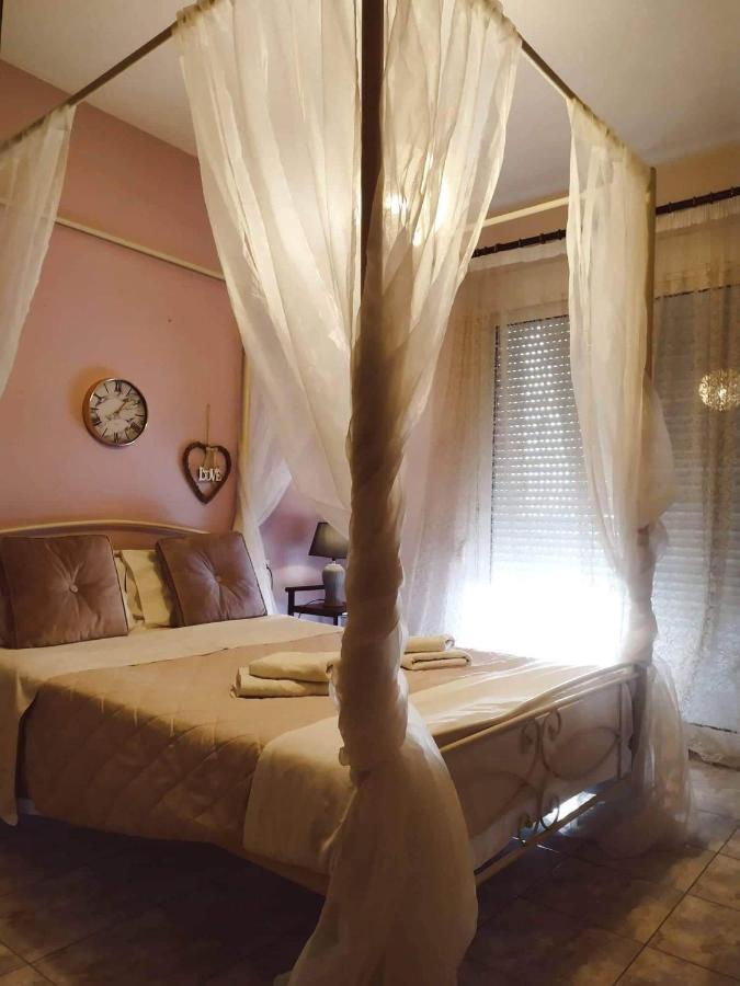 Apartment Old